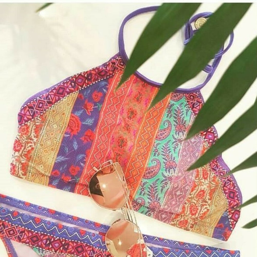 TIGERLILY Multi Ramo Apron Purple Paisley Bikini Top NWT RRP$100 - Picture 5 of 7